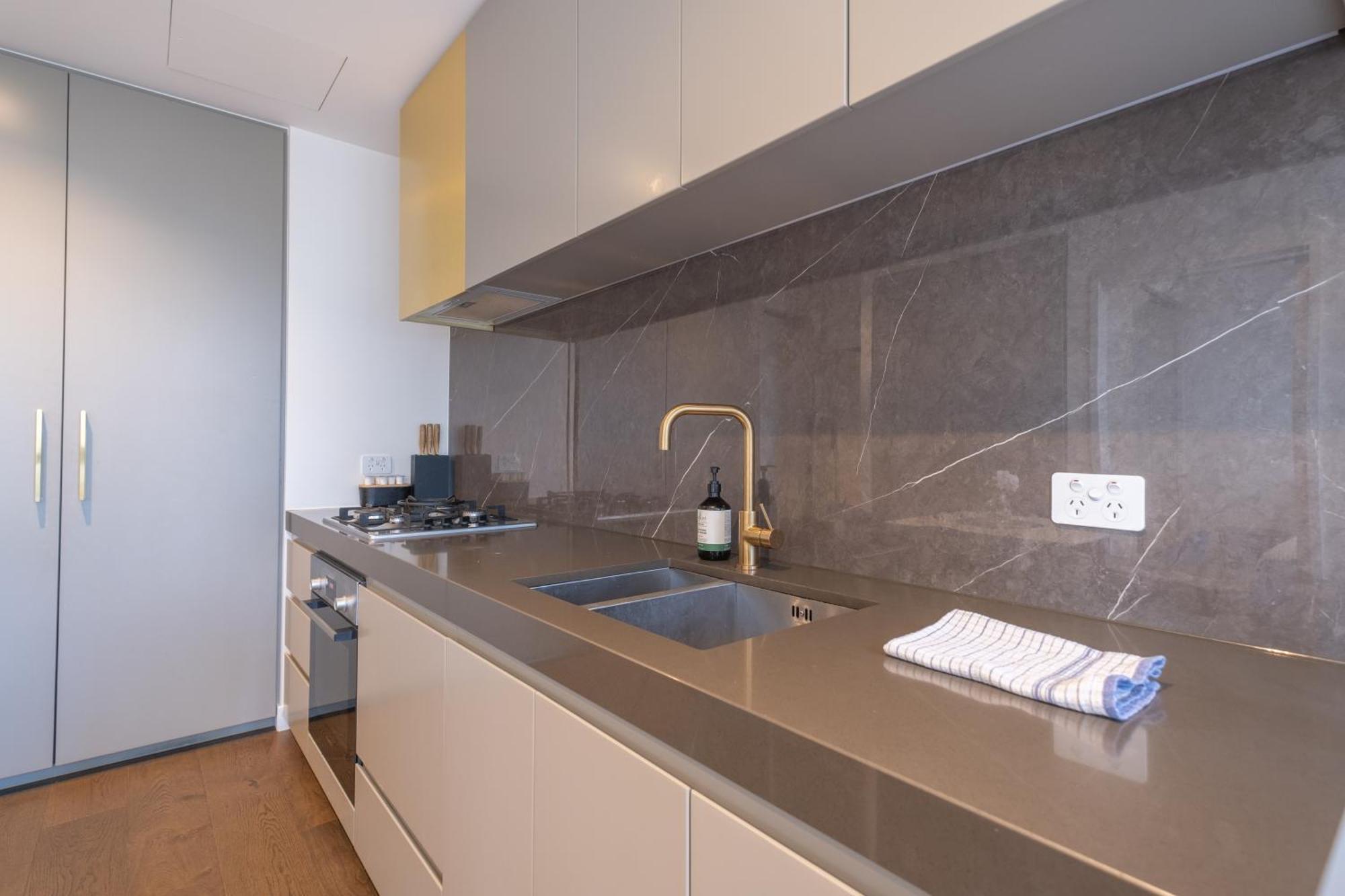 Relaxed 1Br1Ba City View Apt Wifi In Cbd Melbourne Buitenkant foto